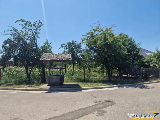 Casa traditionala, cu 2.000mp teren roditor, Izvoarele, Prah