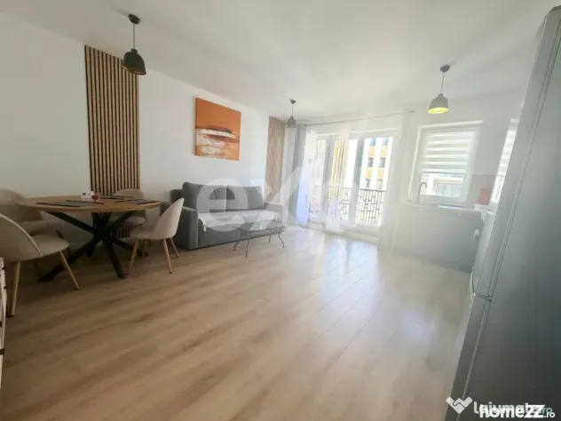 Apartament 2 camere - Tractorul Coresi -550€/luna - loc pa - Brasov (Brasov)