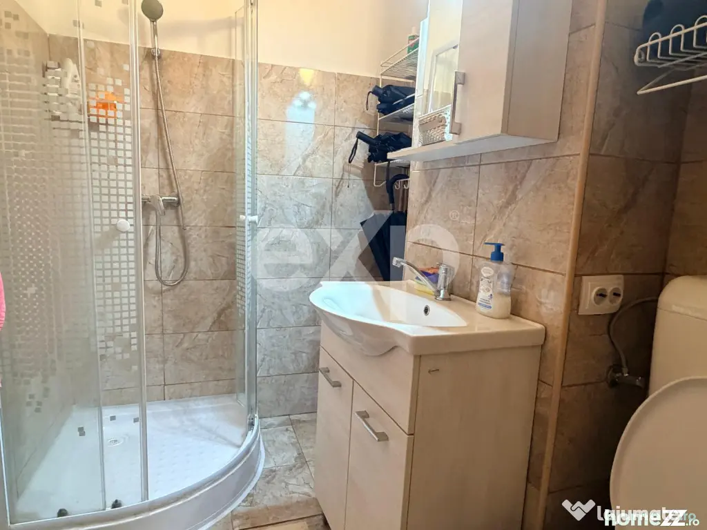 Garsoniera spatioasa de inchiriat – Tractorul / Coresi | 3 - Brasov (Brasov)