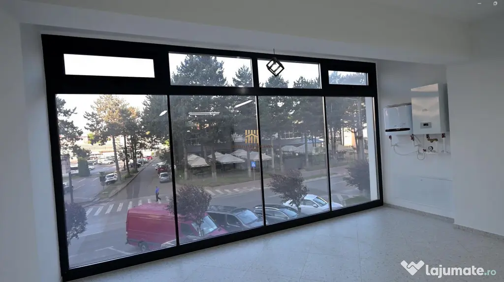 Spatiu 80 mp De Inchiriat Suceava Ultracentral Zona Universi