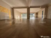 Spatiu comercial central,161 mp utili, open space, 2 locuri