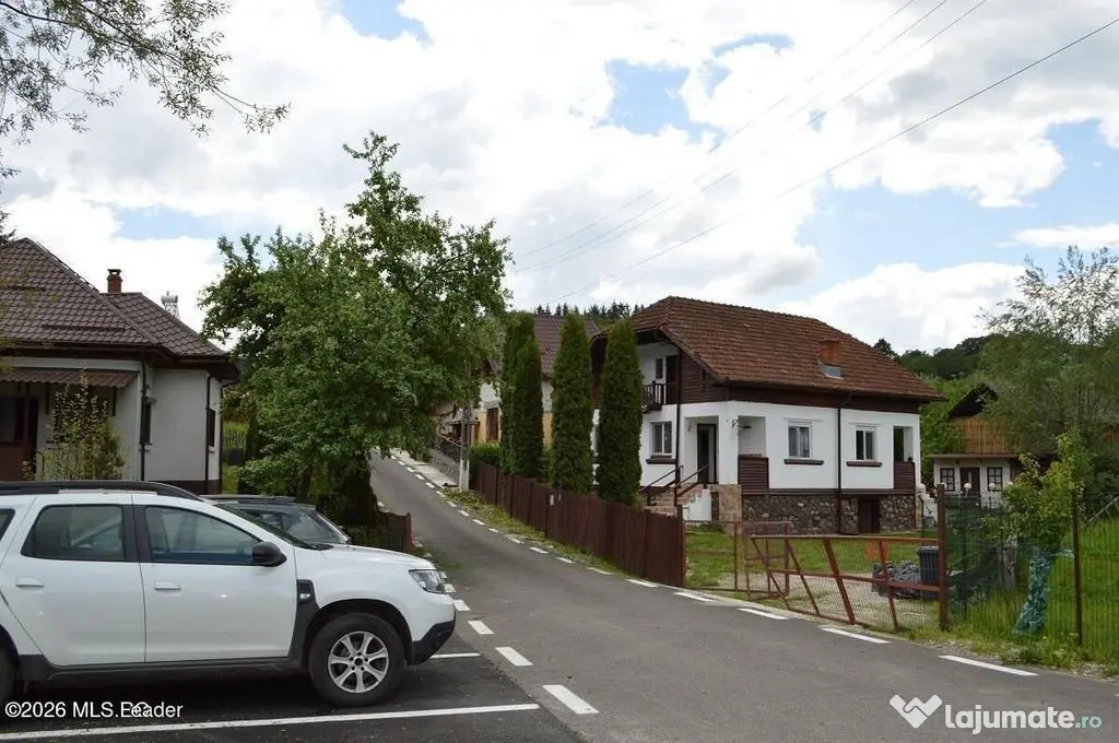 Nucsoara - Casa cu teren 600 mp