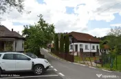 Nucsoara - Casa cu teren 600 mp