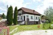 Nucsoara - Casa cu teren 600 mp