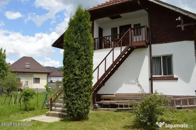 Nucsoara - Casa cu teren 600 mp