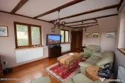 Campulung - Leresti, casa de munte, teren 5503 mp