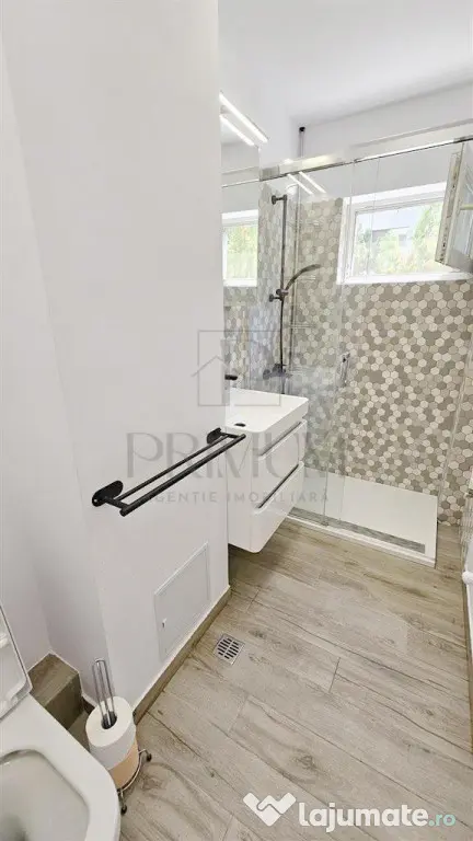 SOARELUI - 3 CAM - DECOMANDAT - BAIE RENOVATA - ETAJ 2 - BLO