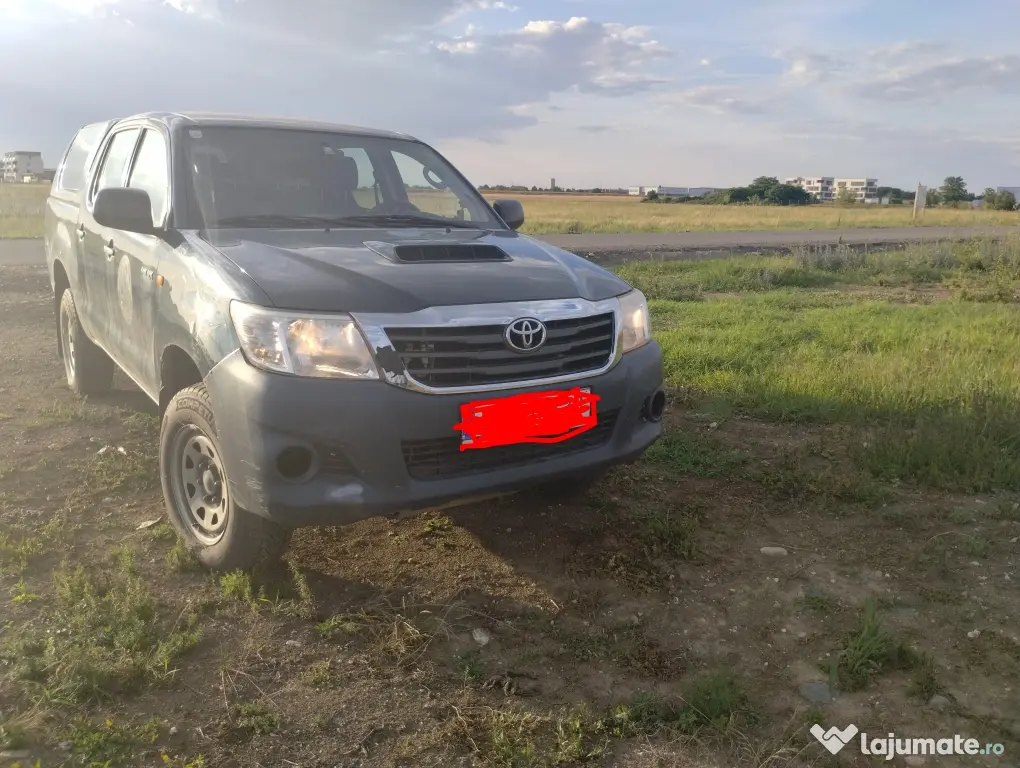 Vand Toyota Hilux
