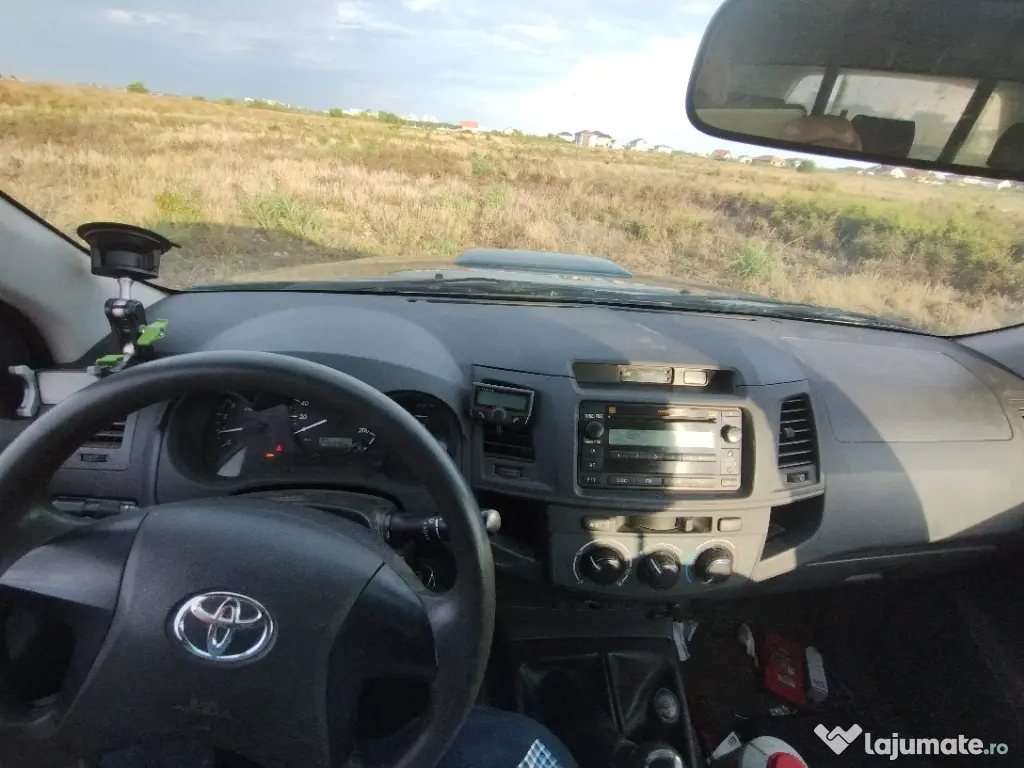 Vand Toyota Hilux