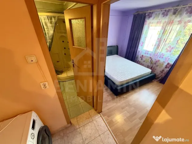 2 decomandate - centrala proprie - 53mp - 1980 - Rovine -...