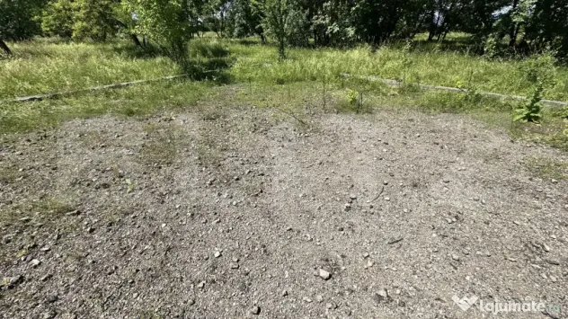 Teren intravilan de vanzare, 2000 mp, front de 45 m - SANTUH