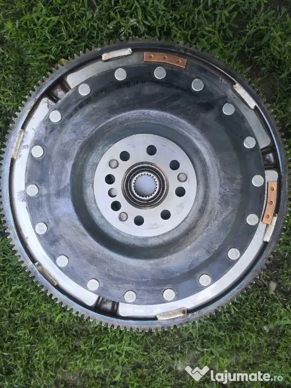 Volantă Originală Mercedes-Benz 2.1 / 2.2 CDI OM651 – Cod A6510301403