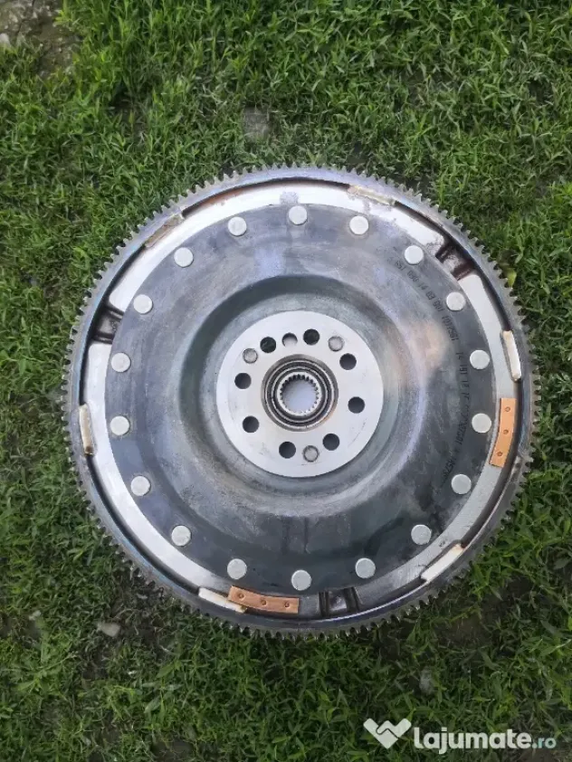 Volantă Originală Mercedes-Benz 2.1 / 2.2 CDI OM651 – Cod A6510301403