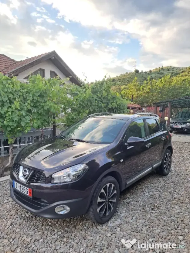 Nissan Qashqai model Tekna 2012 1.6 benzină mpi Euro 5
