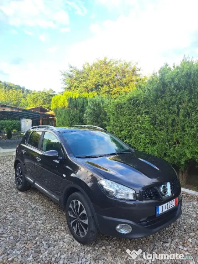 Nissan Qashqai model Tekna 2012 1.6 benzină mpi Euro 5