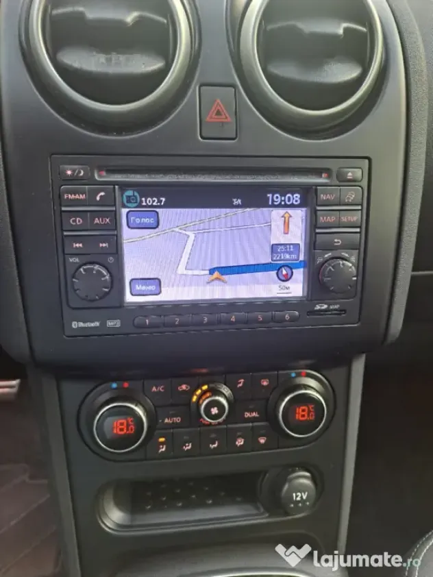 Nissan Qashqai model Tekna 2012 1.6 benzină mpi Euro 5