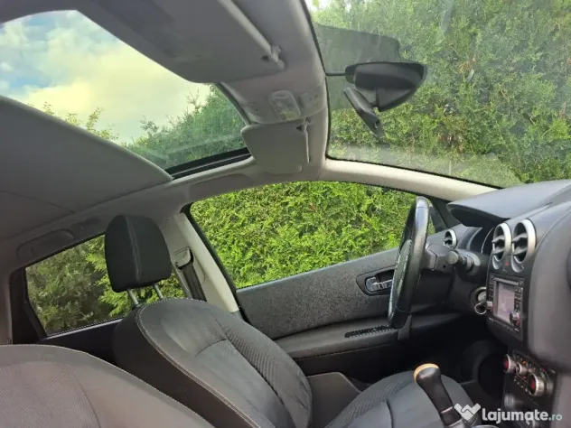 Nissan Qashqai model Tekna 2012 1.6 benzină mpi Euro 5