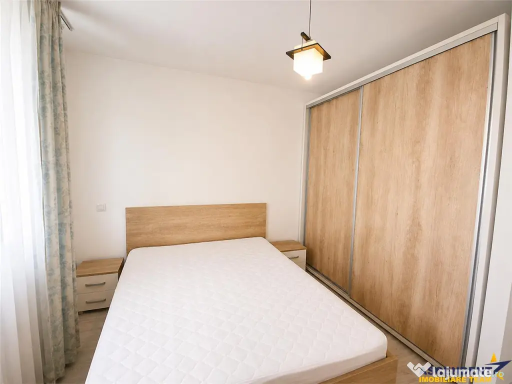 Apartament 2 camere cu parcare si boxa, Top City, Tractorul