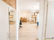 Apartament 2 camere cu parcare si boxa, Top City, Tractorul 