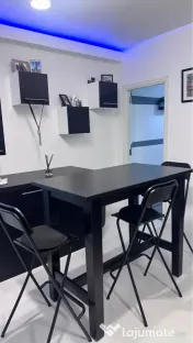 Masă și scaune IKEA