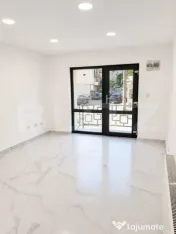 Apartament 3 camere, parter înalt, finisat