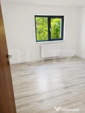 Apartament 3 camere, parter înalt, finisat