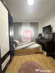 Apartament 3 Camere Decomandat Zona Far 