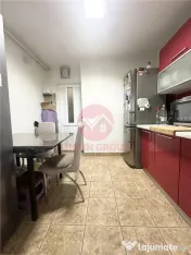 Apartament 3 Camere Decomandat Zona Far 