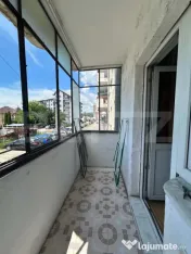 Apartament 4 camere cu potențial, 79 mp, parter, zonă apre