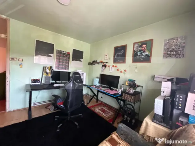 Apartament 4 camere cu potențial, 79 mp, parter, zonă apre