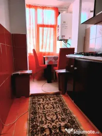 Apartament cu 2 camere central