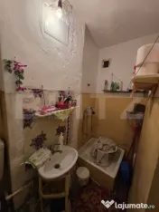 Apartament cu 2 camere, 28 m2, decomandat, zona micro 19