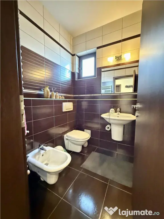 DUMBRAVITA - Casa individuala SPATIOASA - Garaj - Teren 600M