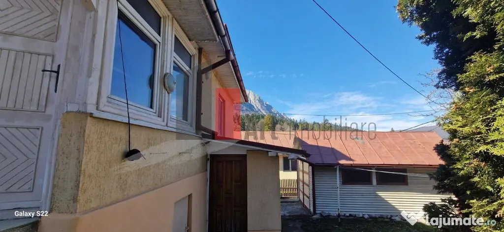 CASA DE VANZARE IN BUSTENI- POIANA TAPULUI