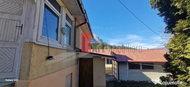 CASA DE VANZARE IN BUSTENI- POIANA TAPULUI