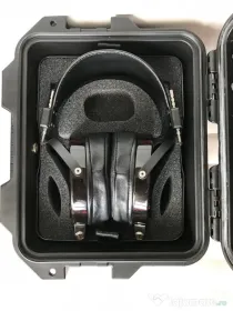AUDEZE LCD-4z headphones