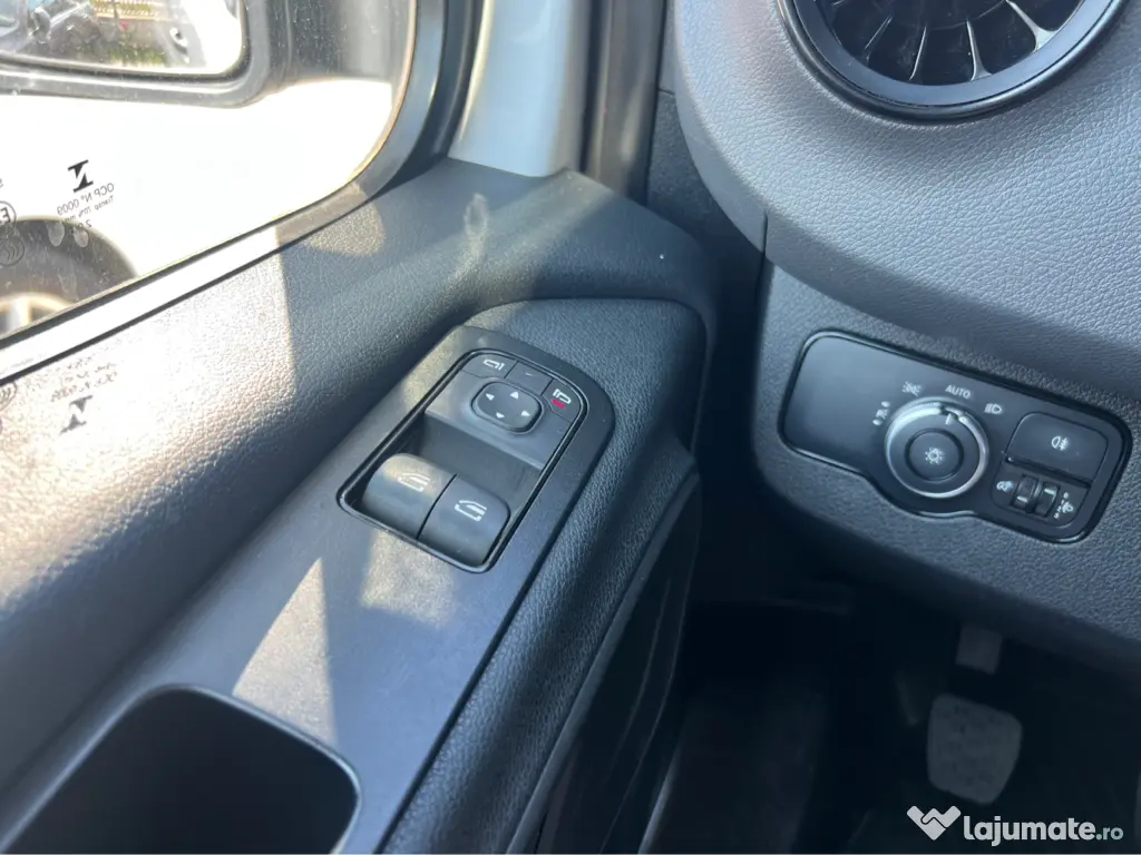 Mercedes Sprinter 315 2021 | 6 locuri | 2.0 diesel