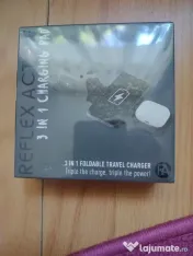 Încărcător 3 in 1