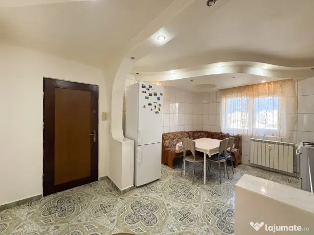 Apartament 3 Camere Vitan – De închiriat