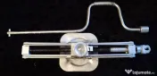 Cric mecanic universal tip foarfeca, mic si mare cu coarba