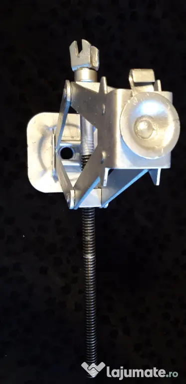 Cric mecanic universal tip foarfeca, mic si mare cu coarba
