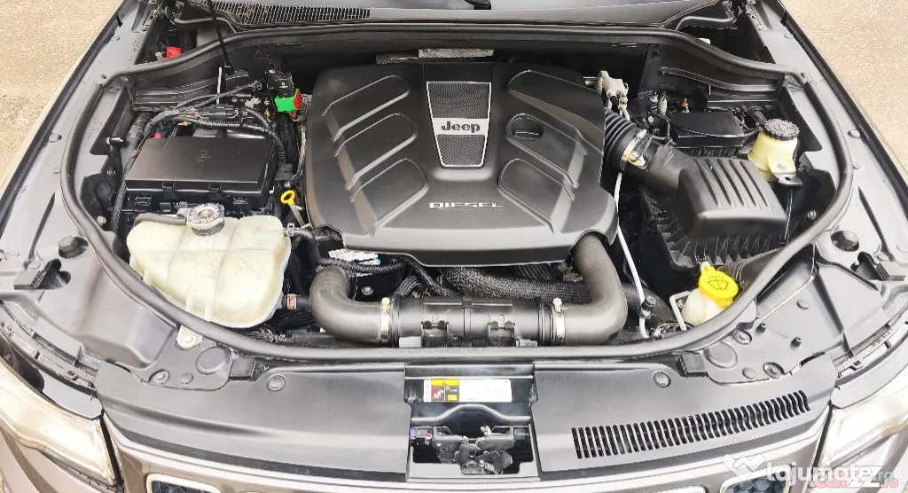 Jeep Grand Cherokee Overland 4X4 3,0 Turbo Diesel 250CP Euro5