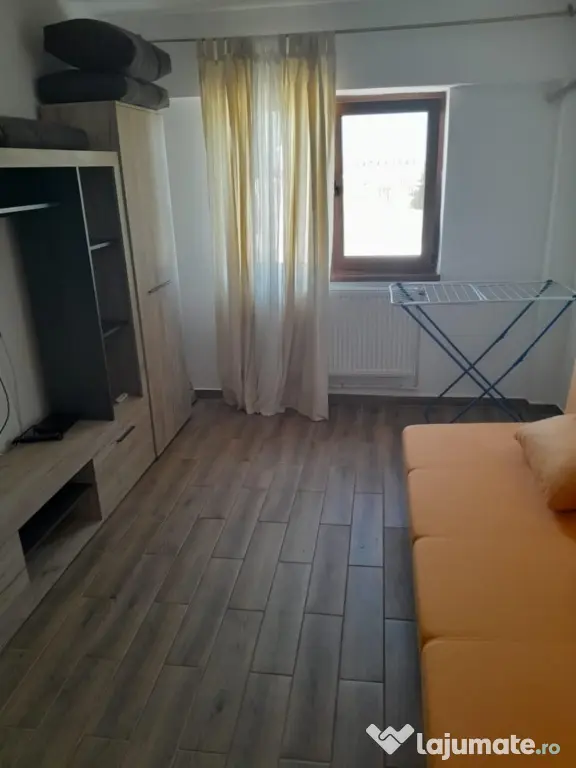 Inchiriez garsoniera Vidin