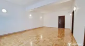 Vilă P+1+Pod, 320 mp, Teren 544 mp, Damaroaia 