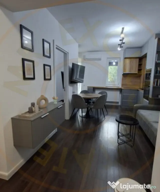 Studio modern bloc nou cu gradina proprie si loc de parcare