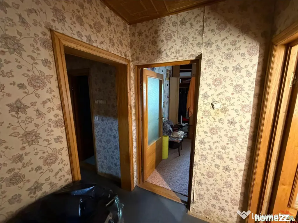 Apartament 3 camere, parter , zona fosta Autogara