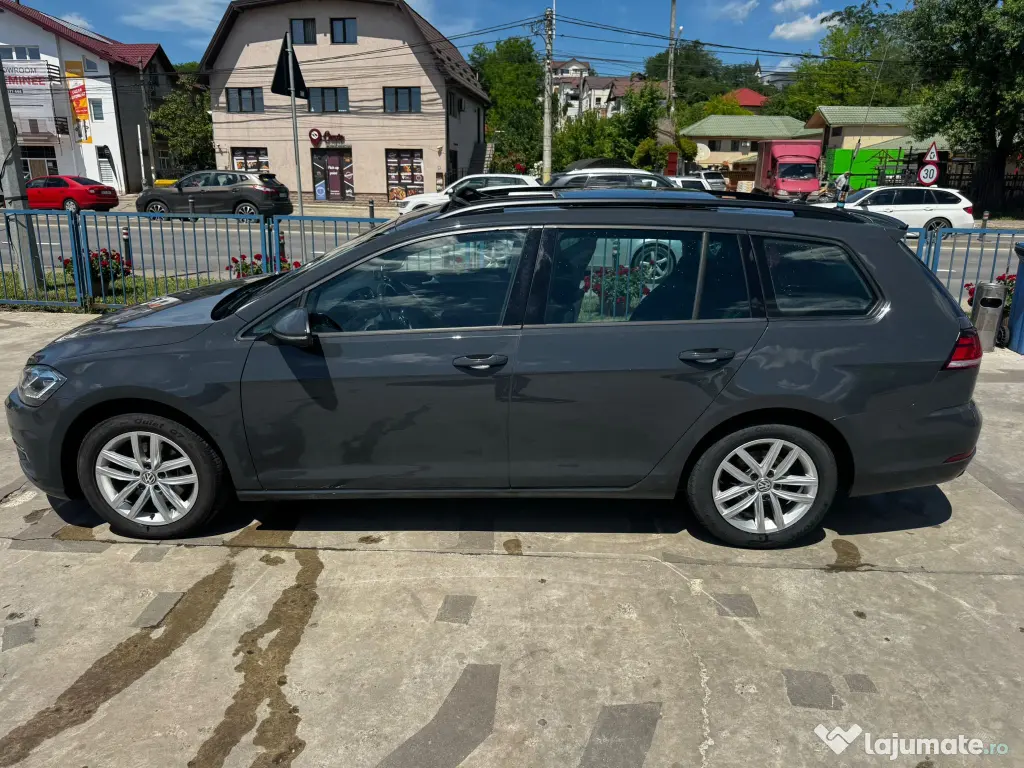 Volkswagen Golf 7.5 Highline – 2.0 TDI 150 CP DSG 7 trepte – An 2020