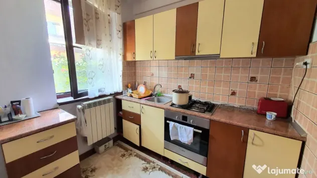 Casa 300 mp cu teren 430 mp Calea Poplacii