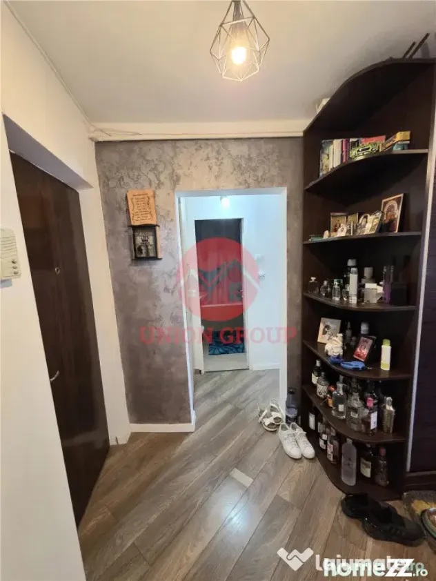 Apartament Superb, 2 Camere, Decomandat, Centru Navodari