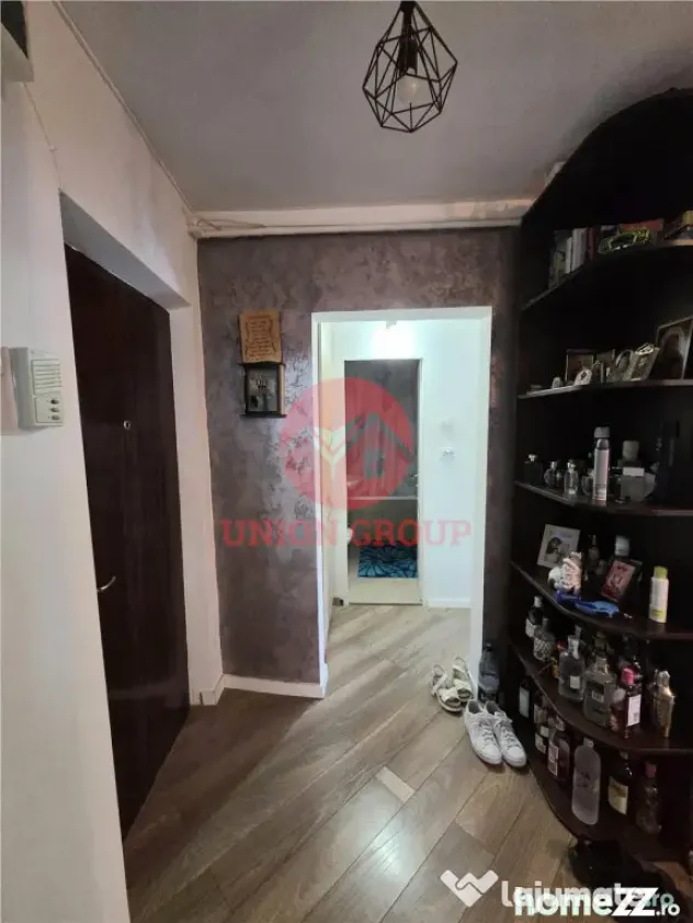 Apartament Superb, 2 Camere, Decomandat, Centru Navodari